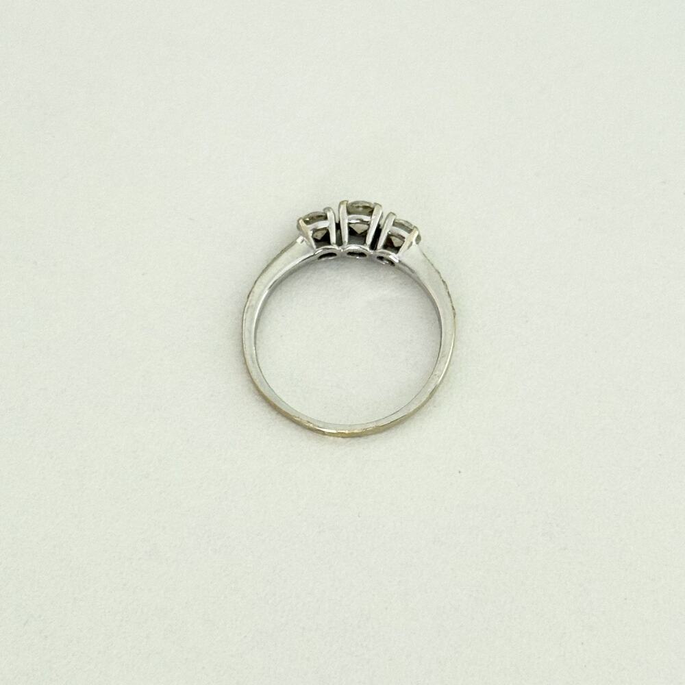 LSC 18K White Gold Genuine Diamond 3 Stone W/ Accents Engagement Band Ring Sz 8 - Picture 9 of 16
